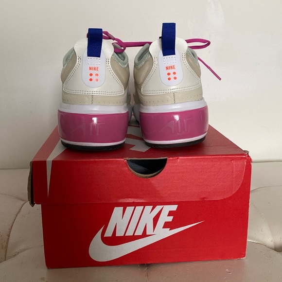 Nike Air Max Dia - Picture 3 of 7